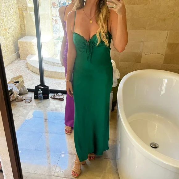Hello Molly | Dresses | Hello Molly Emerald Green Weddingbridesmaid Dress Small | Poshmark Hello Molly | Dresses | Hello Molly Emerald Green Weddingbridesmaid Dress Small | Poshmark